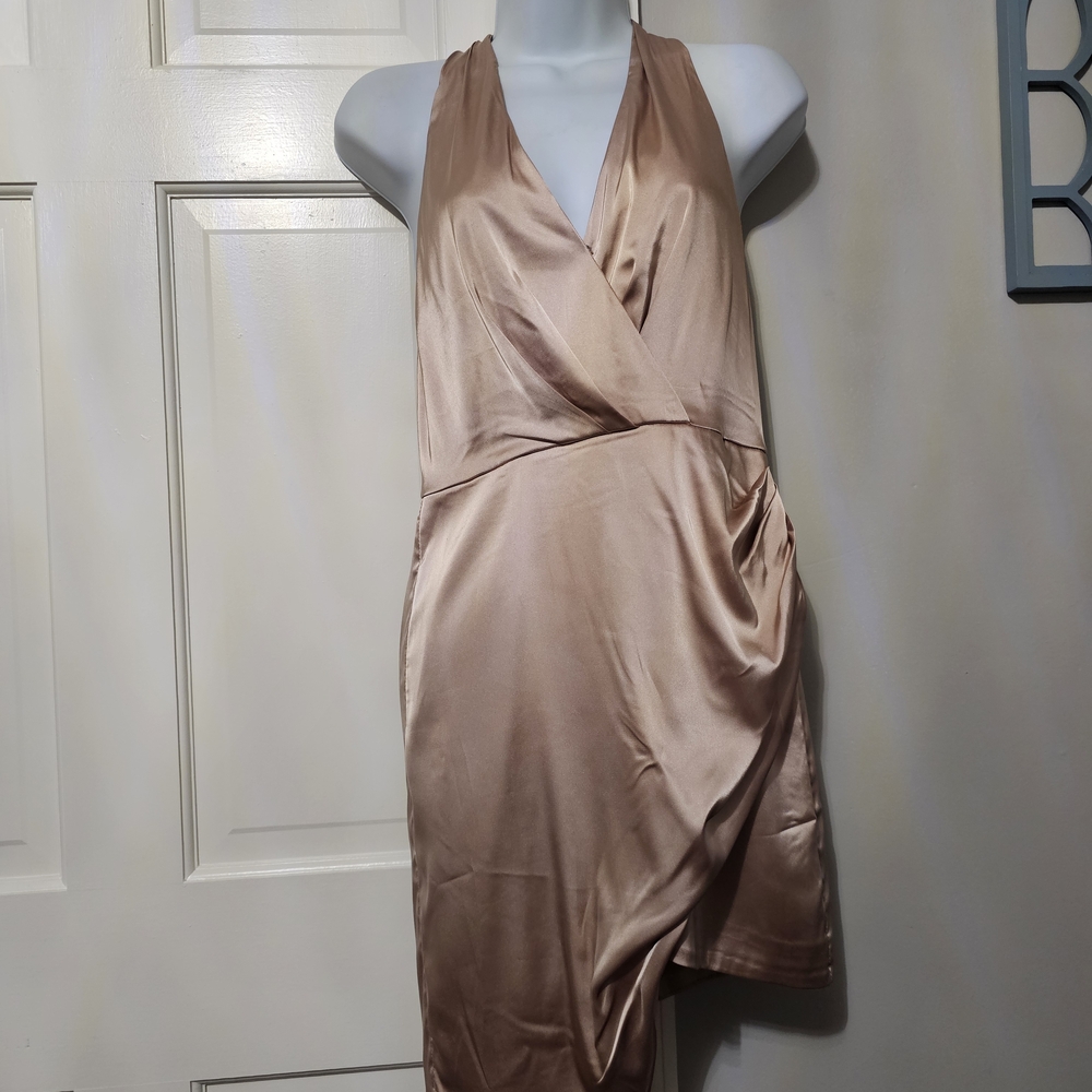 DO+BE Gold Halter Sheath Cocktail Dress